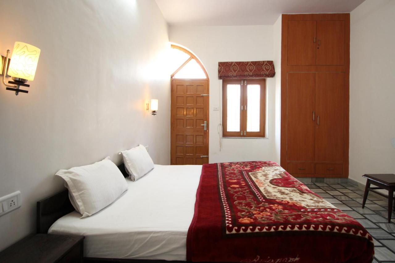 Hotel Vacation Jaipur Eksteriør bilde